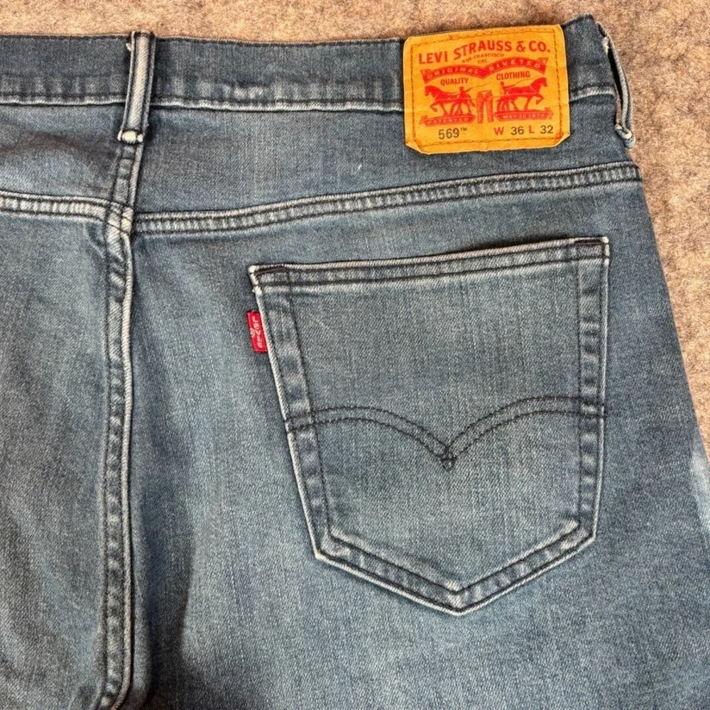 Levi's 569 Loose Straight Jeans Mens W36 L32 Blue Medium Wash Denim